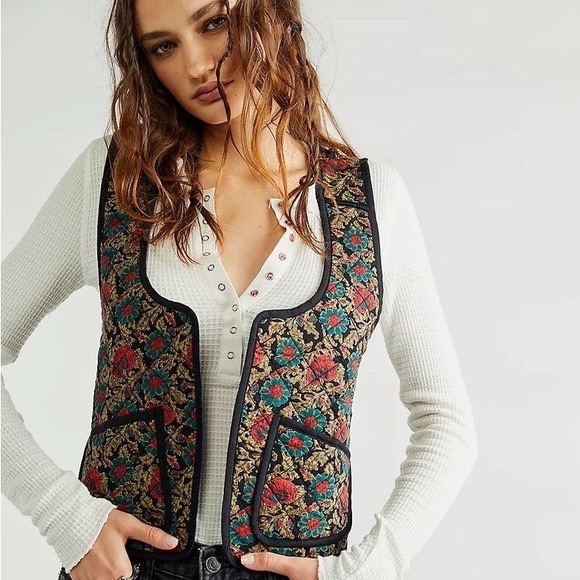 Free People Jackets & Blazers - Free People x Kenzie Floral Quilted Vest